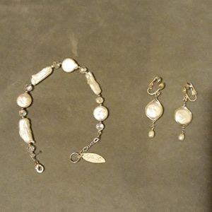 📿💗Leighton Lam Coin Pearl Bracelet & Earrings